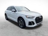 Used 2023 Audi Q5 2.0T Premium w/ Convenience Package image 3