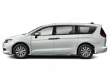 Used 2020 Chrysler Voyager Lxi image 6