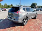 Used 2016 Nissan Rogue SL image 5