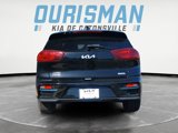 Used 2022 Kia Niro EX Premium image 5