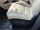 Used 2019 Tesla Model X image 3