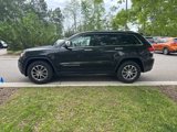 Used 2014 Jeep Grand Cherokee Limited w/ Luxury Group II image 2