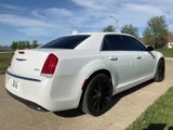 Used 2016 Chrysler 300 Limited w/ Driver Convenience Group image 3