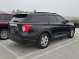 Used 2021 Ford Explorer XLT image 4