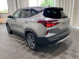 Used 2022 Kia Seltos LX image 5