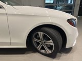 Used 2018 Mercedes-Benz E 300 4MATIC w/ Premium 1 Package image 4