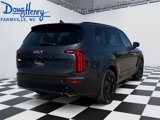 Used 2022 Kia Telluride EX w/ EX Premium Package image 5