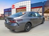 Used 2022 Toyota Camry SE image 4