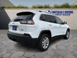 Used 2019 Jeep Cherokee Latitude w/ Popular Appearance Group image 3