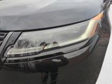 Certified 2025 Land Rover Range Rover Velar Dynamic SE image 2