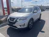 Used 2018 Nissan Rogue SL image 2