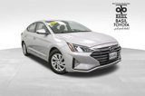 Used 2019 Hyundai Elantra SE image 2
