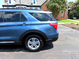 Used 2020 Ford Explorer XLT image 4