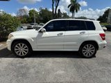 Used 2010 Mercedes-Benz GLK 350 4MATIC image 3
