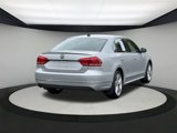 Used 2014 Volkswagen Passat TDI SEL Premium image 3