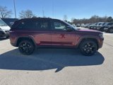 New 2025 Jeep Grand Cherokee Limited w/ Black Appearance Package image 5