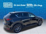 Used 2017 MAZDA CX-5 Touring w/ Preferred Equipment Package image 4
