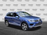 Used 2017 Volkswagen Touareg Wolfsburg Edition image 2