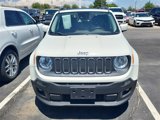 Used 2016 Jeep Renegade Latitude w/ Safety & Security Group image 4