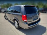 Used 2016 Dodge Grand Caravan SXT image 5