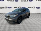 Used 2016 Toyota Highlander XLE image 5