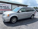 Used 2014 Chrysler Town & Country Touring-L image 2