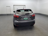 Used 2017 Nissan Rogue Sport S image 6