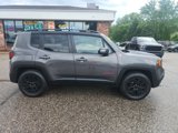 Used 2018 Jeep Renegade Trailhawk image 2