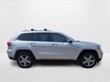 Used 2012 Jeep Grand Cherokee Overland image 4