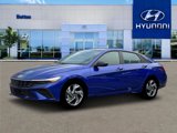 New 2025 Hyundai Elantra SEL image 2