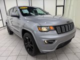 Used 2020 Jeep Grand Cherokee Altitude image 2
