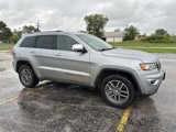 Used 2018 Jeep Grand Cherokee Limited w/ Trailer Tow Group IV image 3