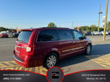 Used 2011 Chrysler Town & Country Touring-L image 4
