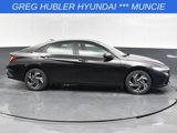 New 2025 Hyundai Elantra SEL image 5