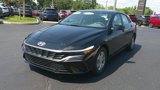 Certified 2024 Hyundai Elantra SE image 2