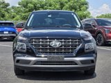 Used 2022 Hyundai Venue SE image 2