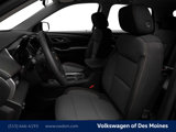 Used 2018 Chevrolet Traverse Premier w/ LPO, 'HIT The Road' Package image 3