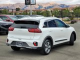 Used 2022 Kia Niro LX image 5