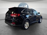Certified 2019 Kia Sorento LX w/ LX Convenience Package image 3