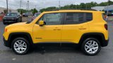 Used 2017 Jeep Renegade Latitude w/ Cold Weather Group image 5