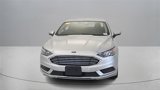 Used 2018 Ford Fusion SE image 2