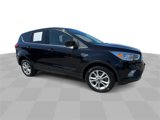 Used 2019 Ford Escape SE image 2