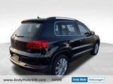 Used 2016 Volkswagen Tiguan SE image 3