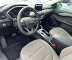 Used 2021 Ford Escape SE image 2