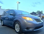 Used 2015 Toyota Sienna XLE image 3