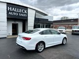 Used 2015 Chrysler 200 Limited image 5