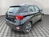 New 2025 Hyundai Venue SEL image 6