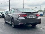 Used 2023 Toyota Camry SE image 5