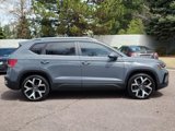 Certified 2022 Volkswagen Taos SEL w/ Panoramic Sunroof Package image 2