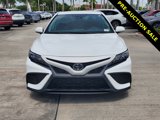 Used 2023 Toyota Camry SE image 2